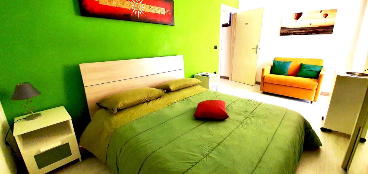 Un Posto Al Sole Hotel มาเตรา ภายนอก รูปภาพ